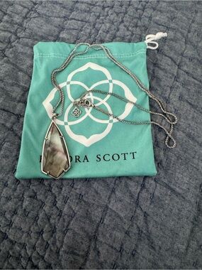 Kendra Scott Multicolor Abalone Shell Carole Pendant Chain Necklace - Silver